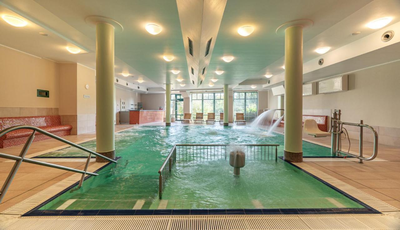 Hotel Studanka Rychnov nad Kneznou Luaran gambar