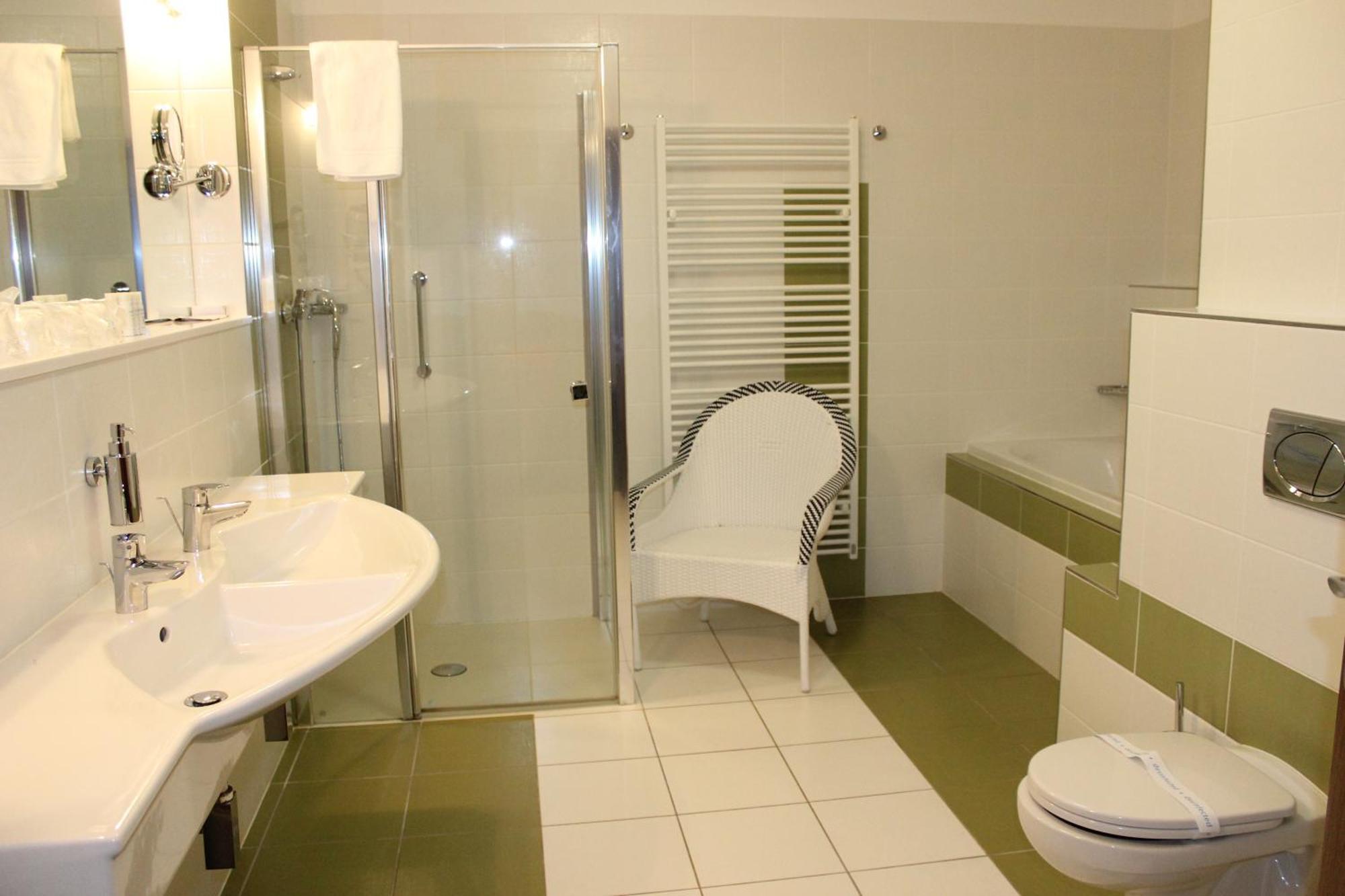 Hotel Studanka Rychnov nad Kneznou Luaran gambar