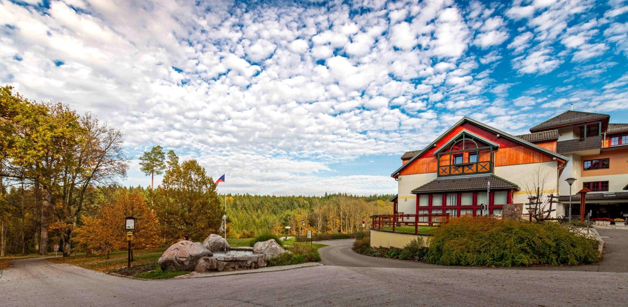 Hotel Studanka Rychnov nad Kneznou Luaran gambar