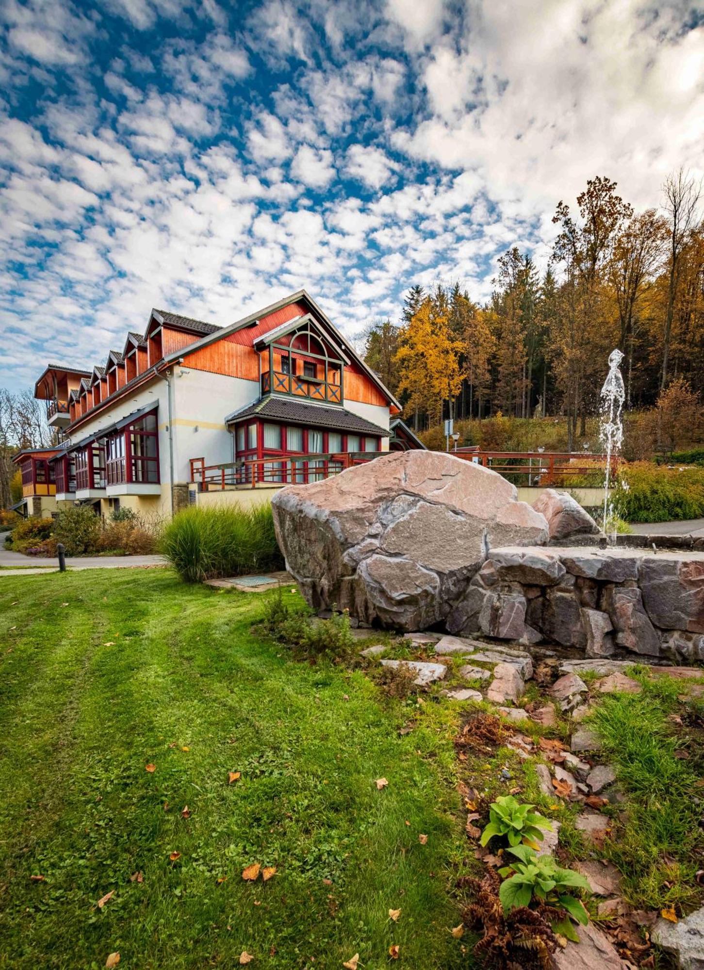 Hotel Studanka Rychnov nad Kneznou Luaran gambar